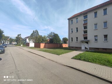 Wohnung zur Miete 435 € 4 Zimmer 69 m² 2. Geschoss frei ab 01.04.2025 Theodor-Heuss-Straße 2B Bitterfeld Bitterfeld-Wolfen 06749