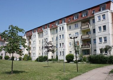 Wohnung zur Miete 214 € 2 Zimmer 43,2 m² 3. Geschoss Pienestraße 3 Oschersleben Oschersleben 39387