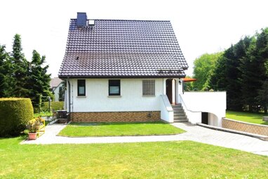 Einfamilienhaus zum Kauf 449.000 € 6 Zimmer 141 m² 3.084 m² Grundstück Hohenstein-Ernstthal Hohenstein-Ernstthal 09337