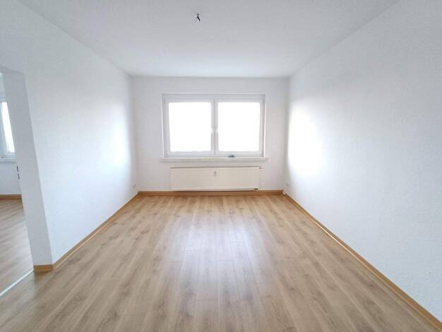 Wohnung zur Miete 258 € 2 Zimmer 46 m² EG frei ab sofort Magdeborner Str 29 Borna 04552