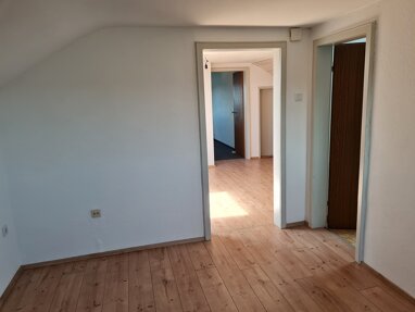 Wohnung zur Miete 350 € 2,5 Zimmer 39 m² 2. Geschoss Vöhringen Vöhringen 89269