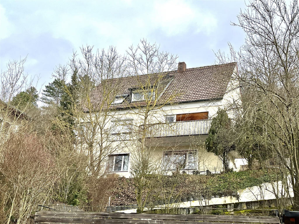 Einfamilienhaus zum Kauf 399.000 € 8 Zimmer 247,9 m²<br/>Wohnfläche 2.388 m²<br/>Grundstück Igersheim Igersheim 97999