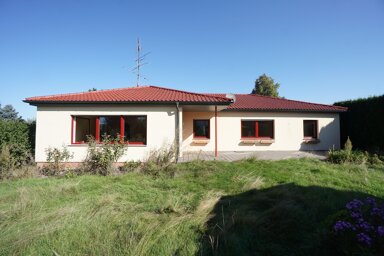 Bungalow zum Kauf 460.000 € 4 Zimmer 134 m² 1.035 m² Grundstück frei ab sofort Obertaufkirchen Obertaufkirchen 84419