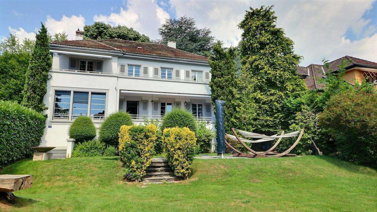Villa zum Kauf 6.008.477 € 6 Zimmer 537 m² 1.000 m² Grundstück Vallon - Béthusy Lausanne 1012 VD