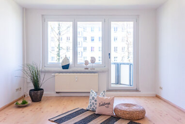 Wohnung zur Miete 385 € 3 Zimmer 60,2 m² 3. Geschoss Reitzenhainer Str. 5 Altchemnitz 412 Chemnitz 09120