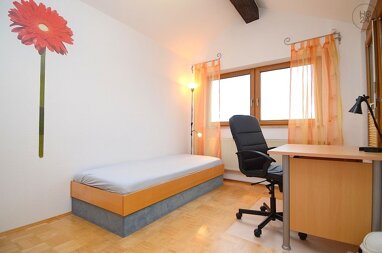 WG-Zimmer zur Miete Wohnen auf Zeit 420 € 12 m² 2. Geschoss frei ab 01.10.2024 Dürrbachau Würzburg 97080