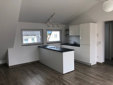 Wohnung zur Miete 970 € 2 Zimmer 70,1 m² 2. Geschoss frei ab 01.03.2025 Schwaig Schwaig b. Nürnberg 90571