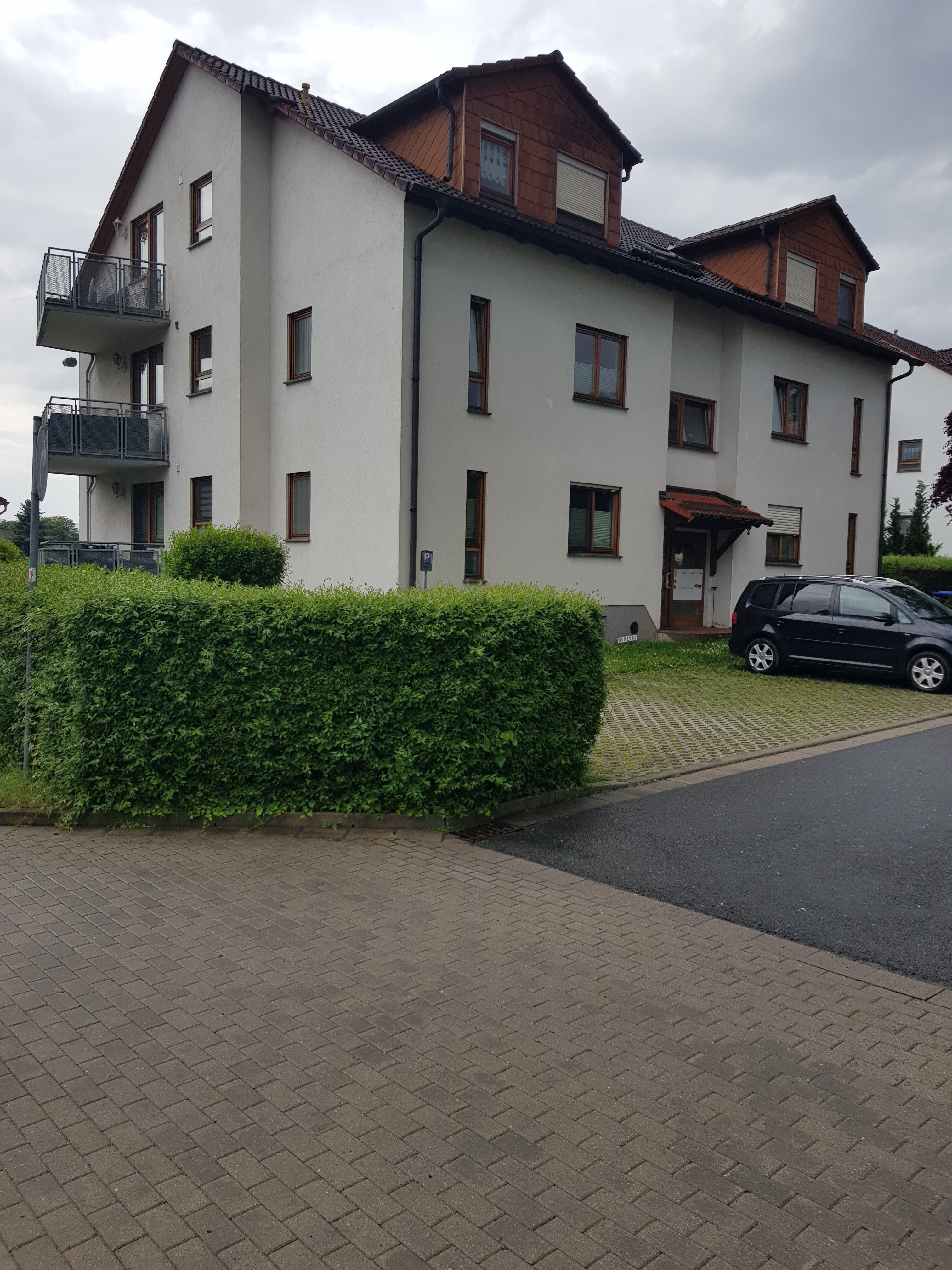 Haus zum Kauf 135.000 € 3 Zimmer 77 m²<br/>Wohnfläche Metzinger Straße 2 Unterwellenborn Unterwellenborn 07333