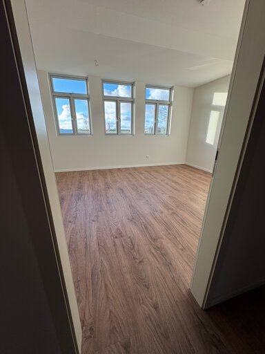 Wohnung zur Miete 950 € 3 Zimmer 102,9 m² 1. Geschoss frei ab sofort Garding 25836