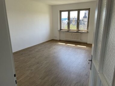 Wohnung zur Miete 650 € 2 Zimmer 67 m² 4. Geschoss Rudolf-Breitscheid-Straße 21 Stadtpark / Stadtgrenze 21 Fürth 90762