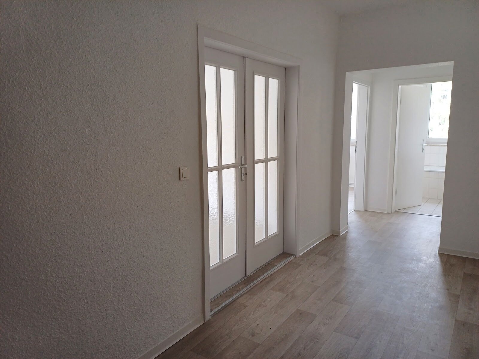 Wohnung zur Miete 332 € 2 Zimmer 57,1 m²<br/>Wohnfläche 1. Stock<br/>Geschoss Bergmannsring 49 Merseburg Merseburg 06217