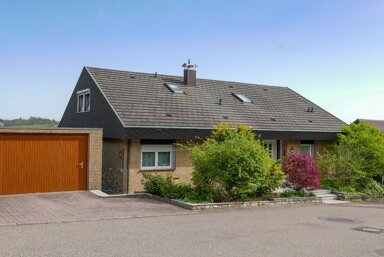 Einfamilienhaus zum Kauf 675.000 € 8 Zimmer 263,3 m² 792 m² Grundstück Großerlach Großerlach 71577