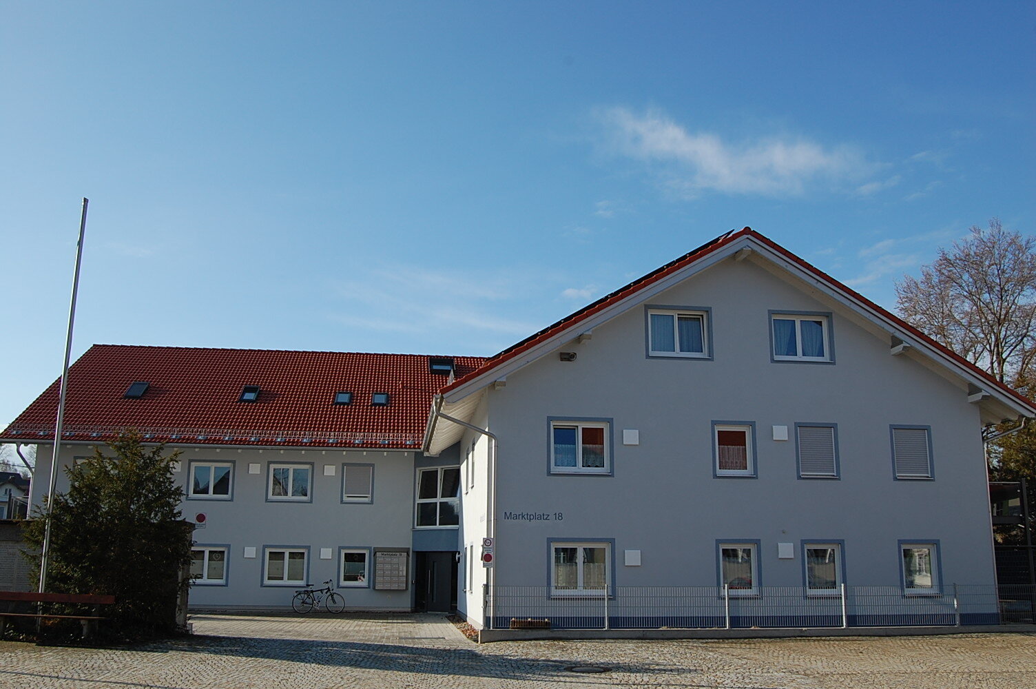 Terrassenwohnung zur Miete 640 € 2 Zimmer 64 m²<br/>Wohnfläche Erdgeschoss<br/>Geschoss 01.09.2024<br/>Verfügbarkeit Markt Rettenbach Markt Rettenbach 87733