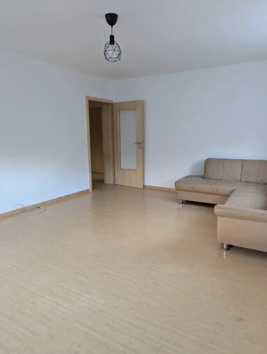 Wohnung zum Kauf 210.000 € 4 Zimmer 90 m² Berliner Strasse 41 Steinbach 61449