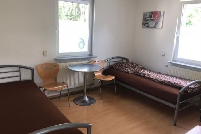 WG-Zimmer zur Miete Wohnen auf Zeit 590 € 08.07.2024<br/>Verfügbarkeit Zell Esslingen am Neckar 73730