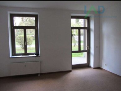 Wohnung zum Kauf 80.000 € 2 Zimmer 67 m² Glauchau Glauchau 08371