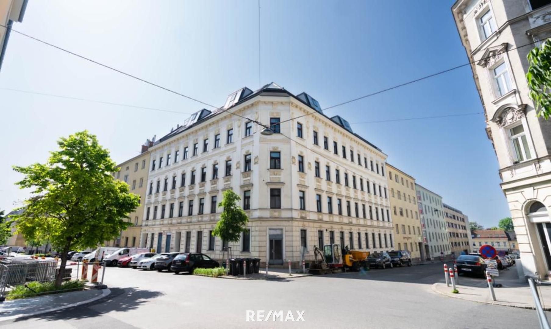 Mehrfamilienhaus zum Kauf als Kapitalanlage geeignet 2.900.000 € 566 m²<br/>Wohnfläche Wien 1140