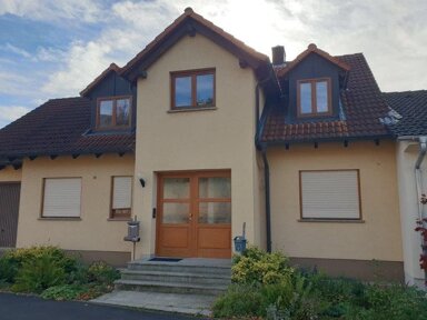 Mehrfamilienhaus zum Kauf 682.000 € 9 Zimmer 236 m² 555 m² Grundstück frei ab sofort Ochsenfurt Ochsenfurt 97199