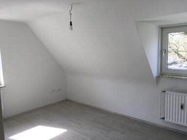 Wohnung zur Miete 259 € 2 Zimmer 32,6 m² 2. Geschoss Feldhauser Straße 226 Scholven Gelsenkirchen 45896