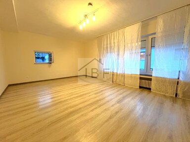 Wohnung zur Miete 300 € 1 Zimmer 31 m² (Alt-) Siegen - Fischbacherberg Siegen 57072