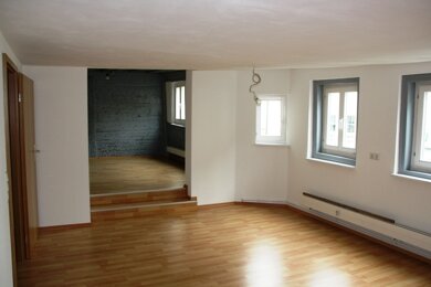 Wohnung zum Kauf 190.000 € 2,5 Zimmer 90 m² 1. Geschoss Weikersheim Weikersheim 97990