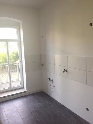 Wohnung zur Miete 700 € 4 Zimmer 105 m² frei ab sofort Bismarckstraße Delitzsch Delitzsch 04509