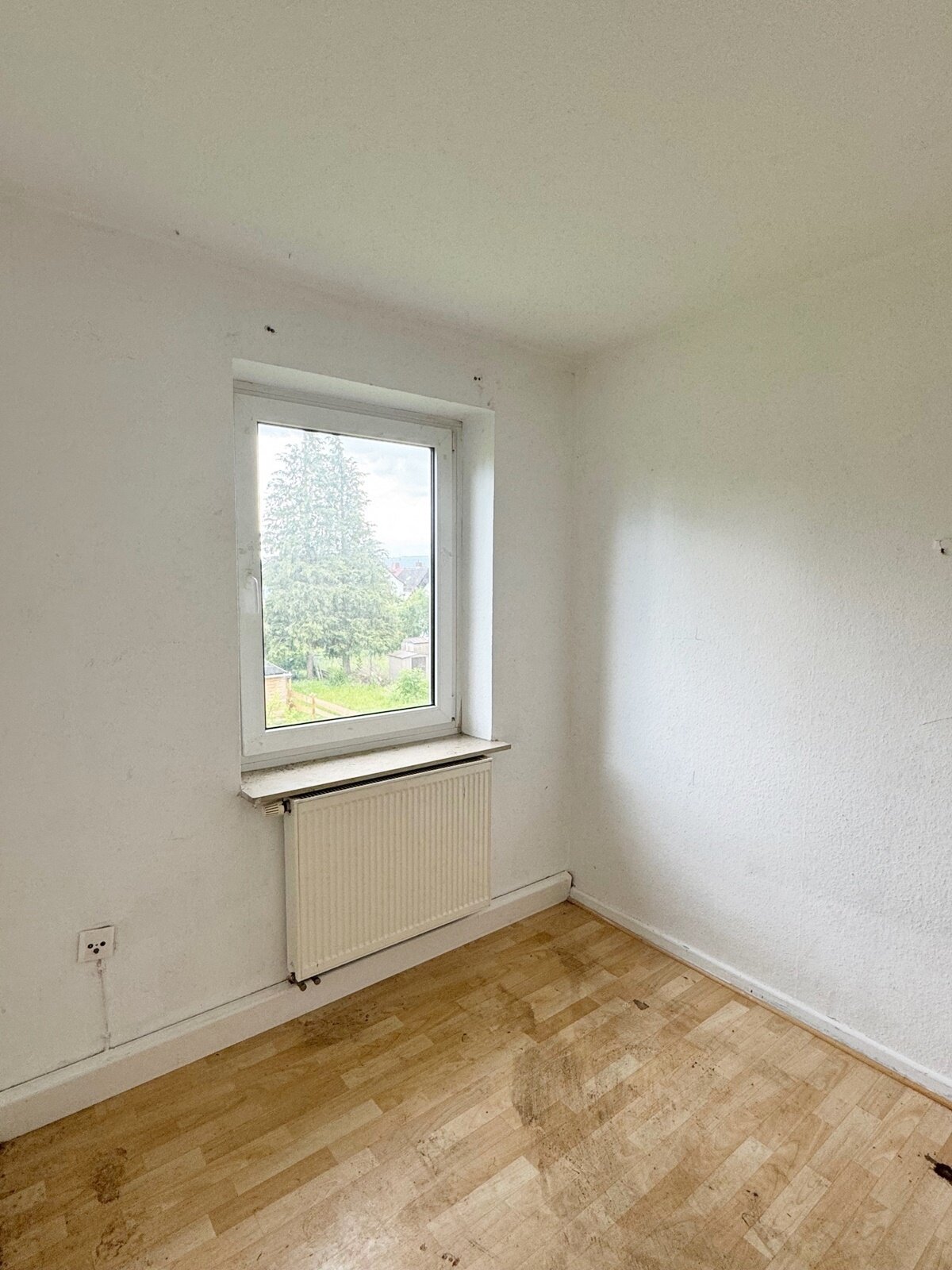 Wohnung zur Miete 375 € 2 Zimmer 42,2 m²<br/>Wohnfläche 1. Stock<br/>Geschoss Söhrestraße 39 Ochshausen Lohfelden 34253
