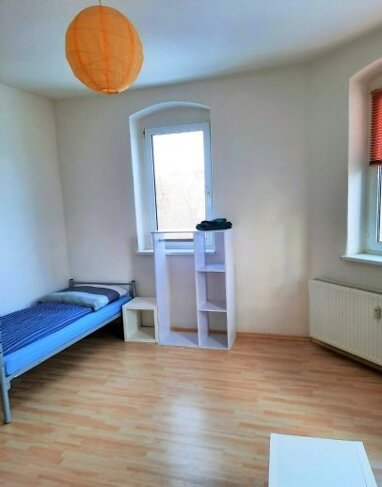 Wohnung zur Miete 220 € 2 Zimmer 44 m² 3. Geschoss frei ab sofort Käthe-Kollwitz-Straße 19 Reichenbach Reichenbach 08468