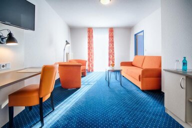 Wohnung zur Miete Wohnen auf Zeit 1.500 € 2 Zimmer 50 m² frei ab sofort Leipziger Str. Pölbitz 315 Zwickau 8058