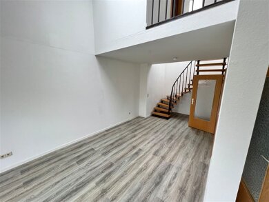 Maisonette zur Miete 440 € 2 Zimmer 67,3 m² 3. Geschoss Pölbitzer Straße 23 Pölbitz Zwickau 08058