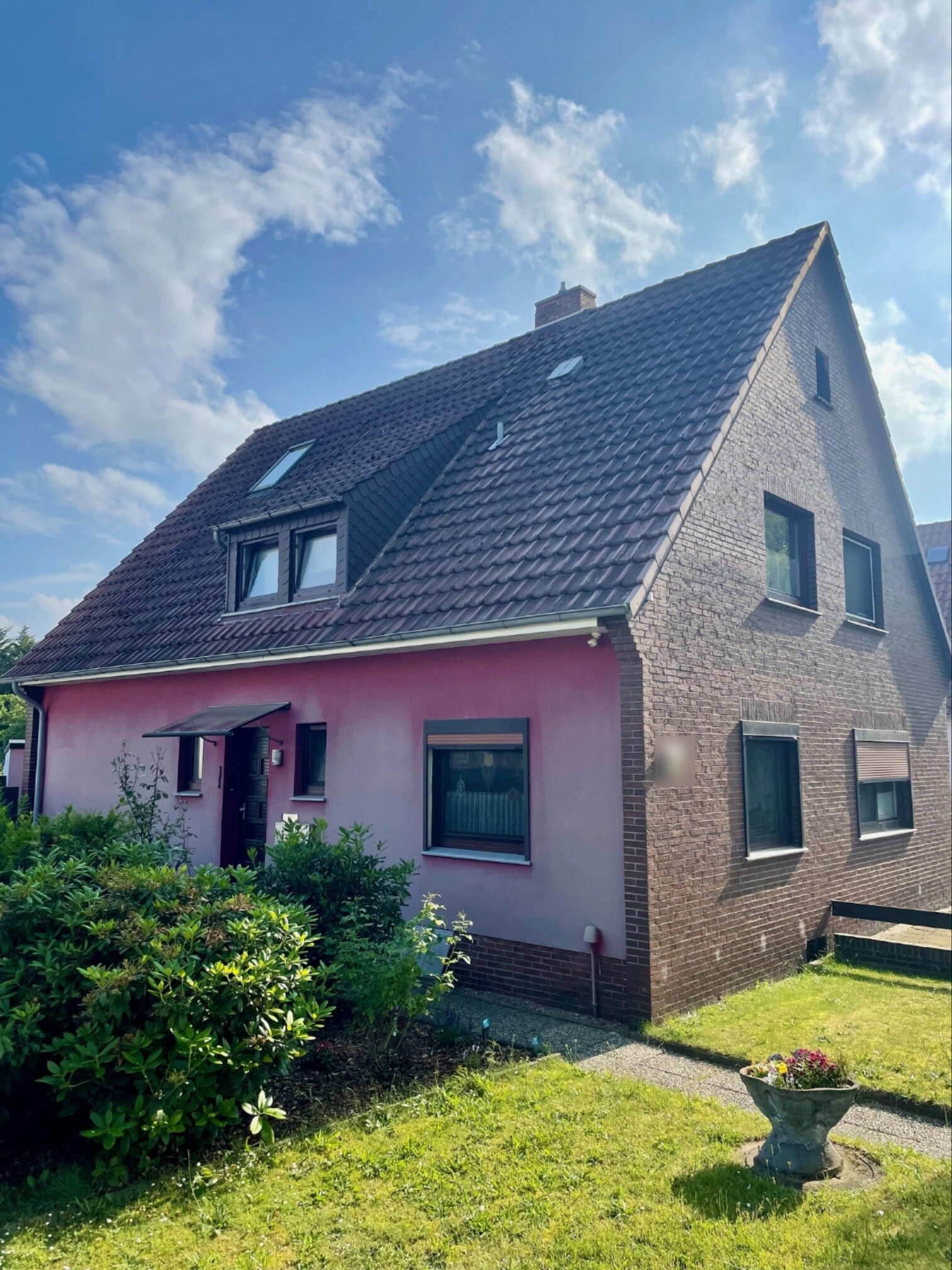 Mehrfamilienhaus zum Kauf 399.000 € 8 Zimmer 165 m²<br/>Wohnfläche 1.604 m²<br/>Grundstück Dwoberg - Ströhen - Bezirk 9 Delmenhorst 27751