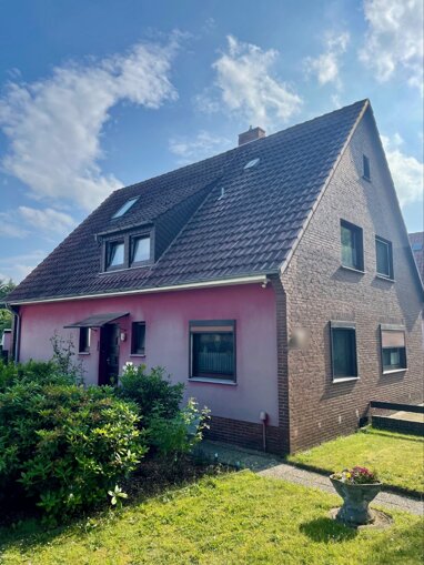 Mehrfamilienhaus zum Kauf 399.000 € 8 Zimmer 165 m² 1.604 m² Grundstück Dwoberg - Ströhen - Bezirk 9 Delmenhorst 27751