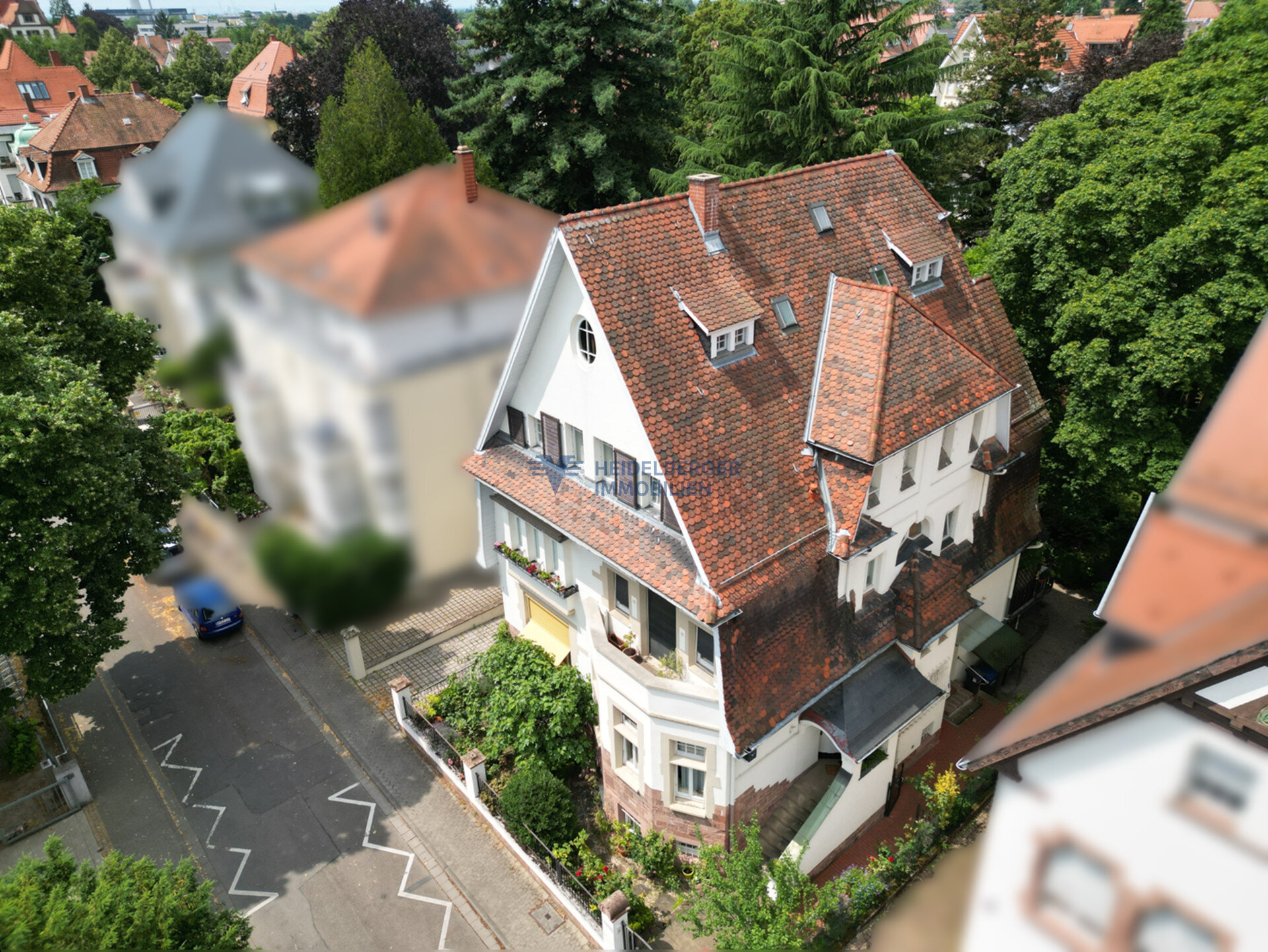 Stilvolles Zweifamilienhaus in Heidelberg-Neuenheim!