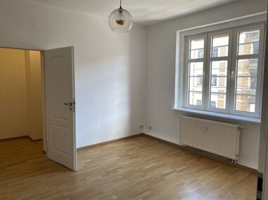 Wohnung zur Miete 313 € 2,5 Zimmer 54 m² 2. Geschoss Schlachthofstraße 3 Glauchau Glauchau 08371