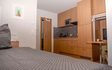 Apartment zur Miete Wohnen auf Zeit 1.100 € 1 Zimmer 20 m² frei ab 17.05.2024 Pfarrstrasse Rathaus Stuttgart 70182