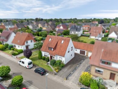 Mehrfamilienhaus zum Kauf 300.000 € 6 Zimmer 180 m² 802 m² Grundstück Kirchweyhe Weyhe 28844