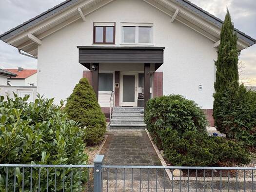 Terrassenwohnung zur Miete 1.650 € 4 Zimmer 110 m² Geschoss EG/2 frei ab 01.01.2026 Walldorf 69190