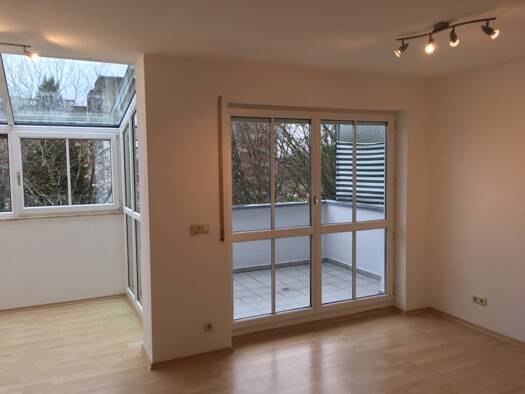 Wohnung zur Miete 470 € 1,5 Zimmer 40 m² Geschoss 2/3 frei ab 15.01.2026 Freilassing 83395