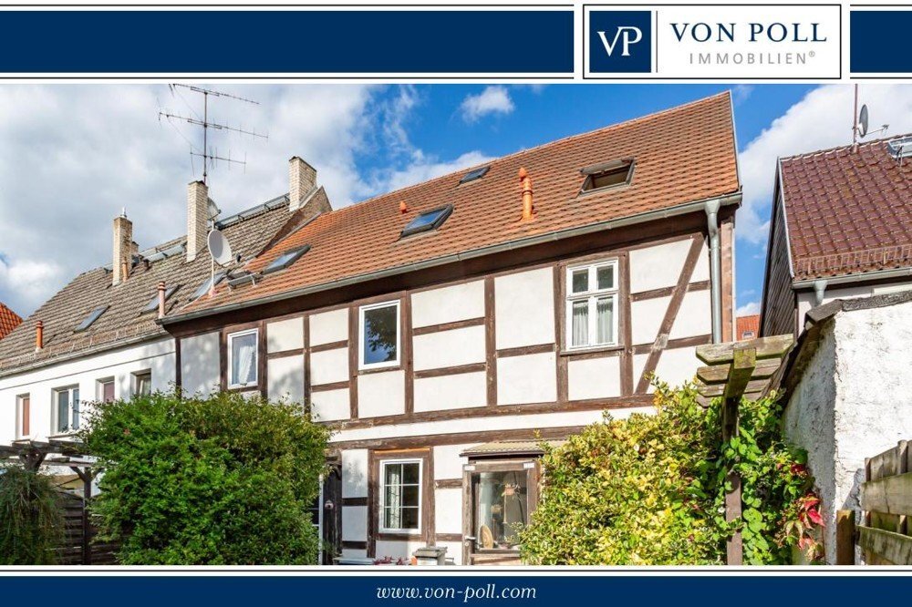Einfamilienhaus zum Kauf 199.000 € 8,5 Zimmer 235 m²<br/>Wohnfläche 165 m²<br/>Grundstück Wusterhausen Wusterhausen / Dosse 16868