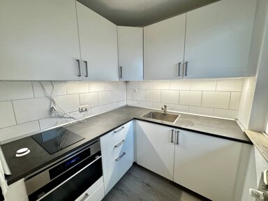 Studio zur Miete 400 € 1 Zimmer 36 m² 3. Geschoss frei ab sofort Feldstr. 29 Bergheim Duisburg 47228