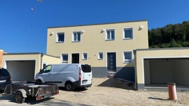 Doppelhaushälfte zur Miete 1.100 € 4 Zimmer 110 m² 380 m² Grundstück Lauchheim Lauchheim 73466