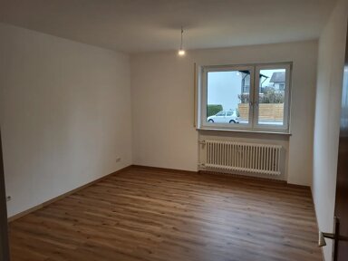 Wohnung zur Miete 700 € 3 Zimmer 78 m² Ludwig-Thoma-Straße 9 Mitterfelden Ainring 83404