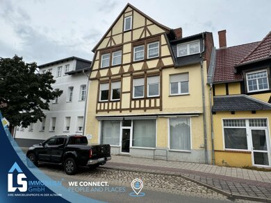 Wohn- und Geschäftshaus zum Kauf als Kapitalanlage geeignet 179.000 € 8 Zimmer 232 m² 295 m² Grundstück Tangerhütte Tangerhütte 39517