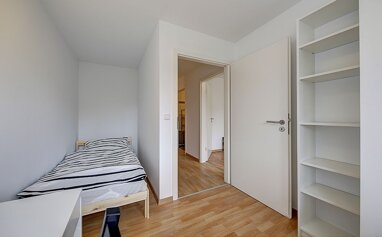 Wohnung zur Miete Wohnen auf Zeit 555 € 4 Zimmer 8 m² frei ab 17.06.2024 Aachener Straße 8 Neckarvorstadt Stuttgart 70376