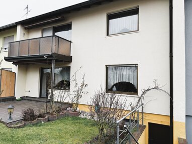 Reihenmittelhaus zum Kauf 419.000 € 6 Zimmer 124 m² 180 m² Grundstück Cadolzburg Cadolzburg 90556