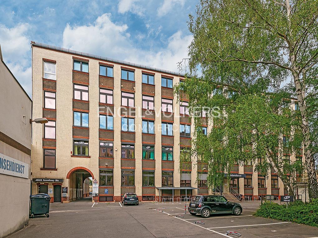 Büro-/Praxisfläche zur Miete 22 € 935,4 m²<br/>Bürofläche ab 300 m²<br/>Teilbarkeit Tempelhof Berlin 12099