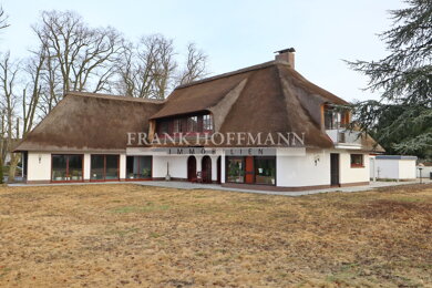 Einfamilienhaus zum Kauf 1.150.000 € 5,5 Zimmer 280,6 m² 8.115 m² Grundstück Kellinghusen 25548