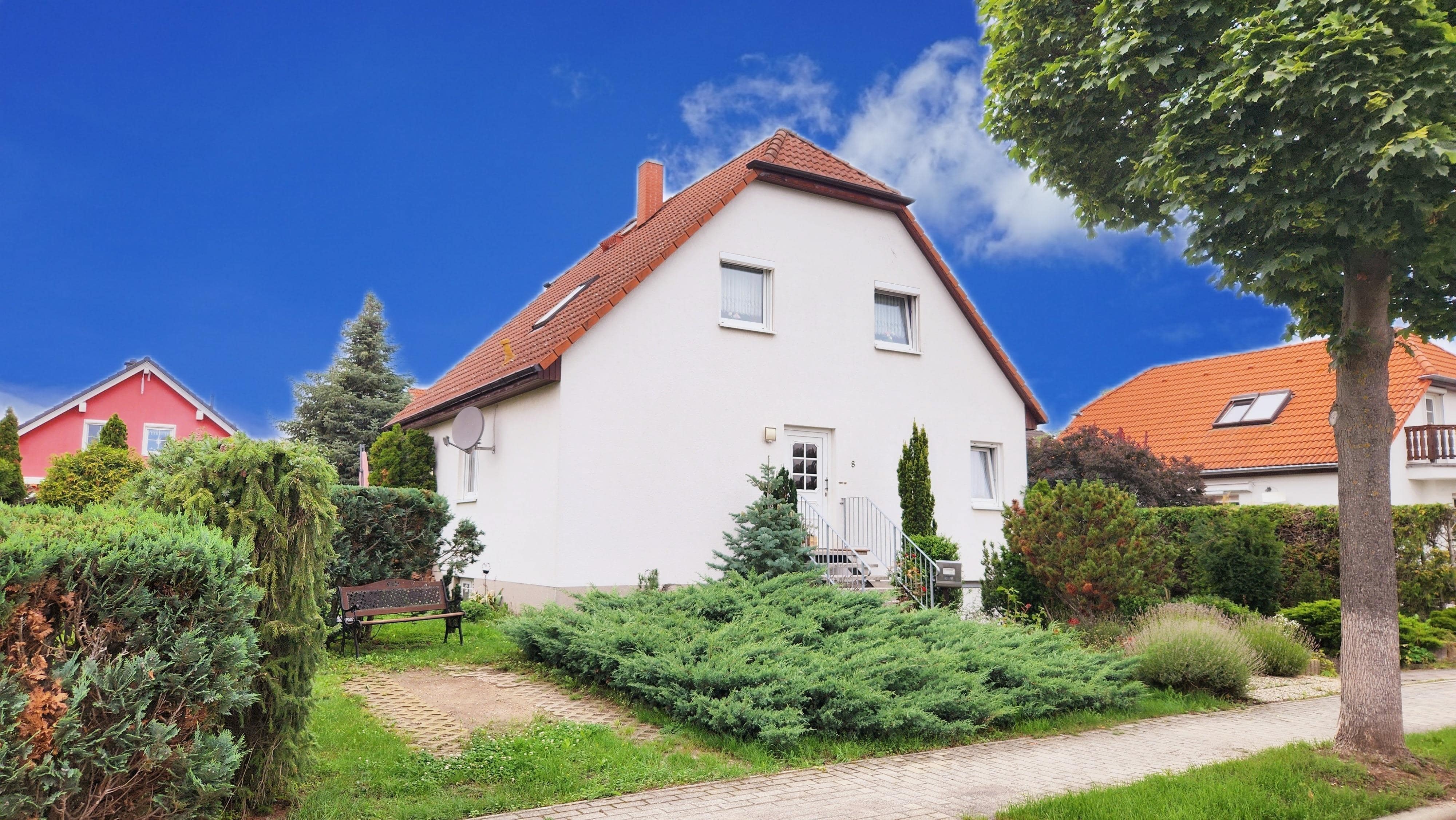 Einfamilienhaus zum Kauf 299.000 € 4 Zimmer 120 m²<br/>Wohnfläche 520 m²<br/>Grundstück Bad Dürrenberg Bad Dürrenberg 06231