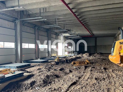 Lagerhalle zur Miete 13.709 m² Lagerfläche teilbar ab 6.082 m² Emmerich 46446