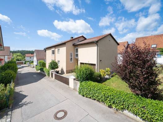 Mehrfamilienhaus zum Kauf 549.000 € 7 Zimmer 208 m² 692 m² Grundstück Taufkirchen, Vils Taufkirchen (Vils) 84416